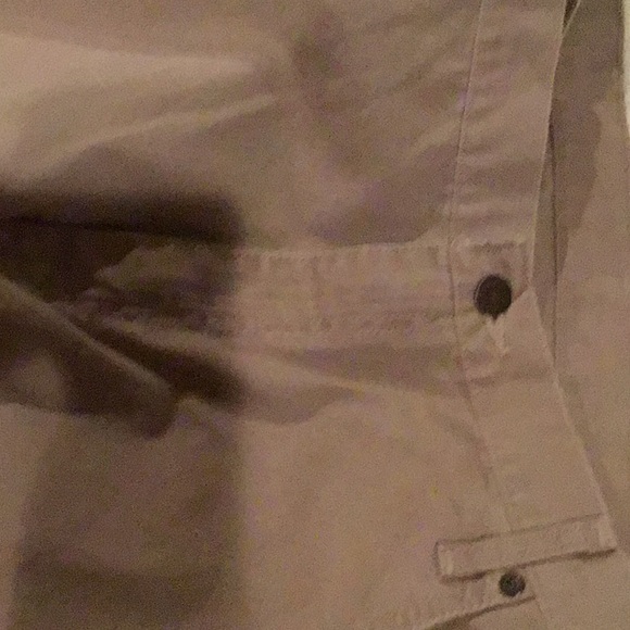 Mens Tan Wrangler. 40 by 32. Tan - Picture 8 of 8